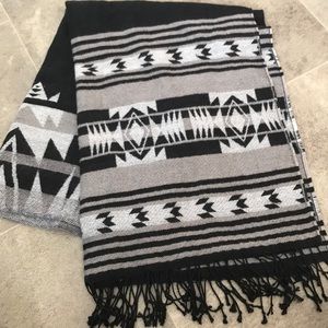 Blanket scarf